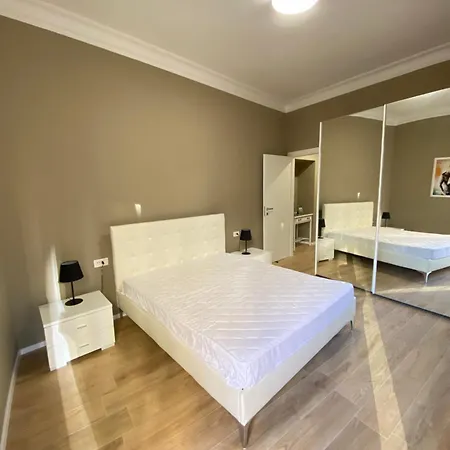 Vacanzeromacentro Appartamento