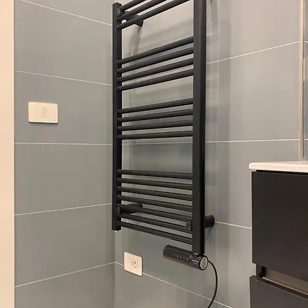 Vacanzeromacentro Apartamento *